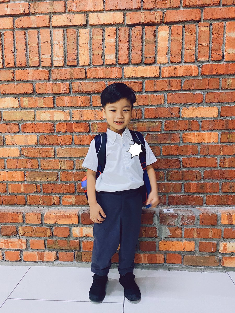 andyyeoh's tweet photo. First day of physical school, or as #ZyonYeoh calls it “real school,” lai liao! 

He was so excited he walked into and didn’t even look back. Only said “bye” when we said it and that without looking at us....

https://t.co/5LiqKEaEK3

#ZyonMilestones #andynjay #theyeohs https://t.co/sylGg8rXaX
