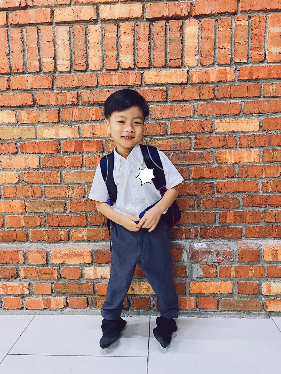 andyyeoh's tweet photo. First day of physical school, or as #ZyonYeoh calls it “real school,” lai liao! 

He was so excited he walked into and didn’t even look back. Only said “bye” when we said it and that without looking at us....

https://t.co/5LiqKEaEK3

#ZyonMilestones #andynjay #theyeohs https://t.co/sylGg8rXaX