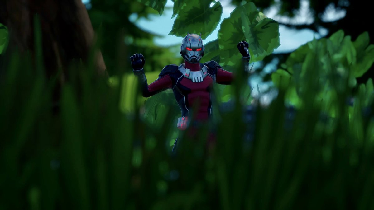 cattus_captures's tweet photo. Looks like Ant-Man still had some spare Pym particles on him. #Fortography #FortniteZeroPoint #Fortnite #Antman https://t.co/vnxbX5eLyE