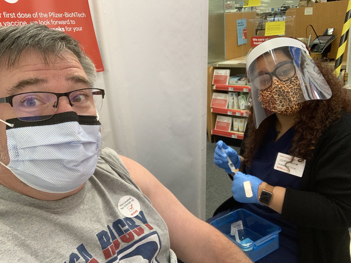 Bayhooker's tweet photo. Thank you @cvspharmacy for hooking this “young” Florida teacher up! Hey @GovRonDeSantis I’ve only been in person teaching since Jan! Ready to travel now! #CovidVaccine 
#keepkidssafe
#whoslookingoutforus https://t.co/EgkMPRLjIi
