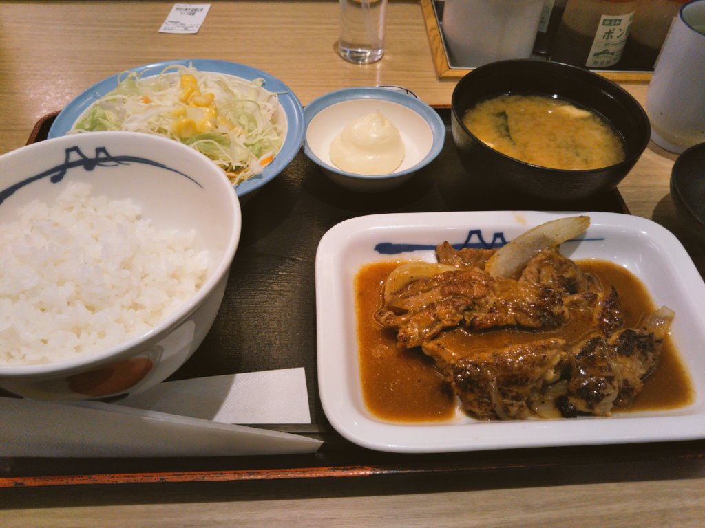 elegant_fish's tweet image. （つづき）

#デスクトップアプリケーション の場合は、PCの事だけを考えれば良いが、
#Webアプリケーション の場合は、WebサーバとPC双方の事を考えてプログラミングを行う必要がある

…これがとても厄介😅

（つづく）

#プログラミング