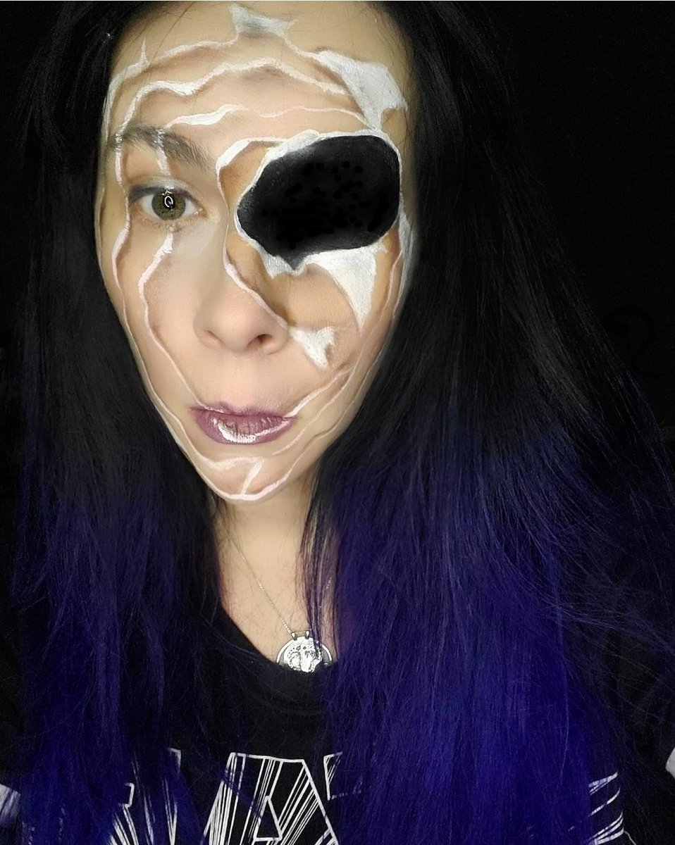 Lo5's tweet photo. Quarantine got you going to pieces or tearing you apart?....Who me? Oh I'm just going cray. #MakeupIllusion #PurpleHairDontCare #FacePaint #JustWannaHaveSomeEctoCoolerAndWatchDinoRiders #IsThatTooMuchToAsk https://t.co/ZY3mxu5zB6
