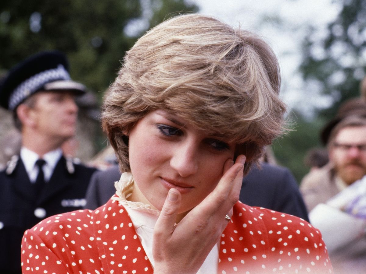 truth_well's tweet photo. “ I can’t imagine what this was like for my mother (Princess Diana), because she had to go through this by herself. At least we have each other.” - Prince Harry 
#HarryandMeghanonOprah #HarryandMeghan https://t.co/bz0l0pUVKG