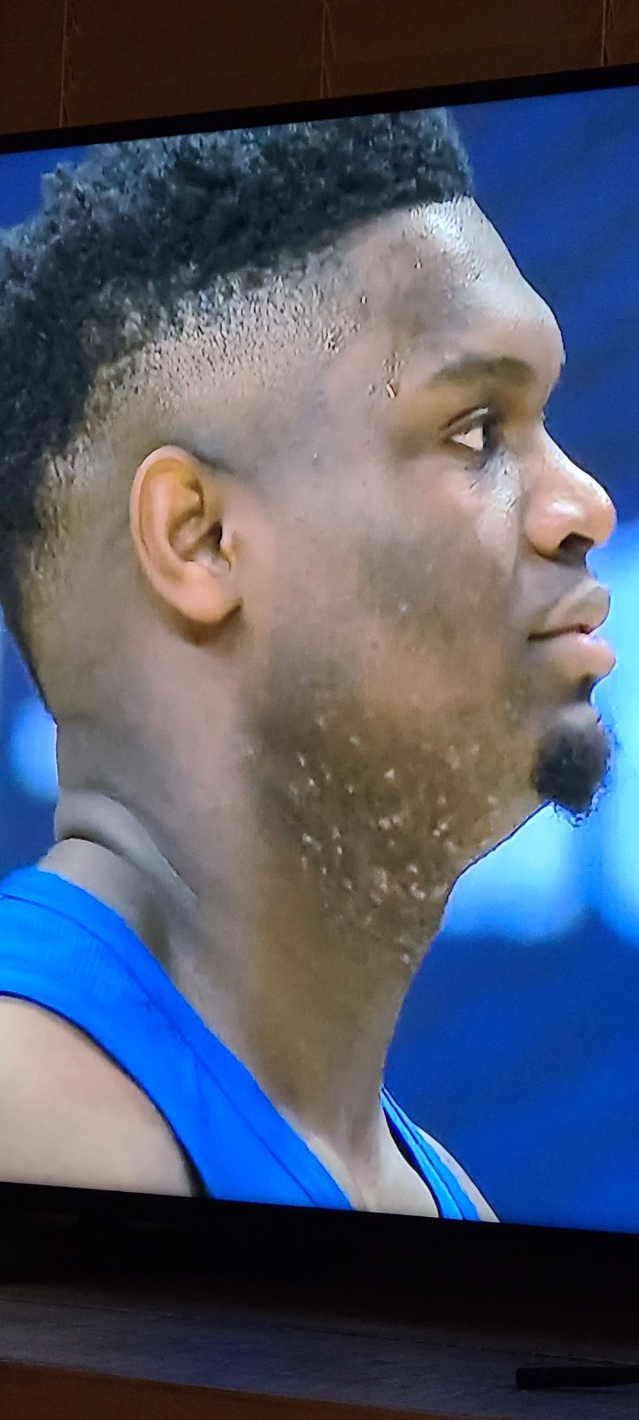 Ev7OOXAWYAMx9QP.jpg:large