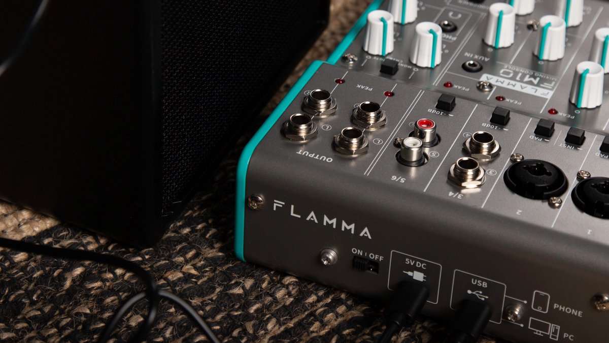 FM10 6 Channel Mixing Console can powered by your PC USB port, power bank. easy to carry around for different usage.
Available on :
Amazon: amazon.com/flamma
Aliexpress: flamma.aliexpress.com
FLAMMA Shop: flamma.shop

#flamma #flamma_tech #mixer #podcast