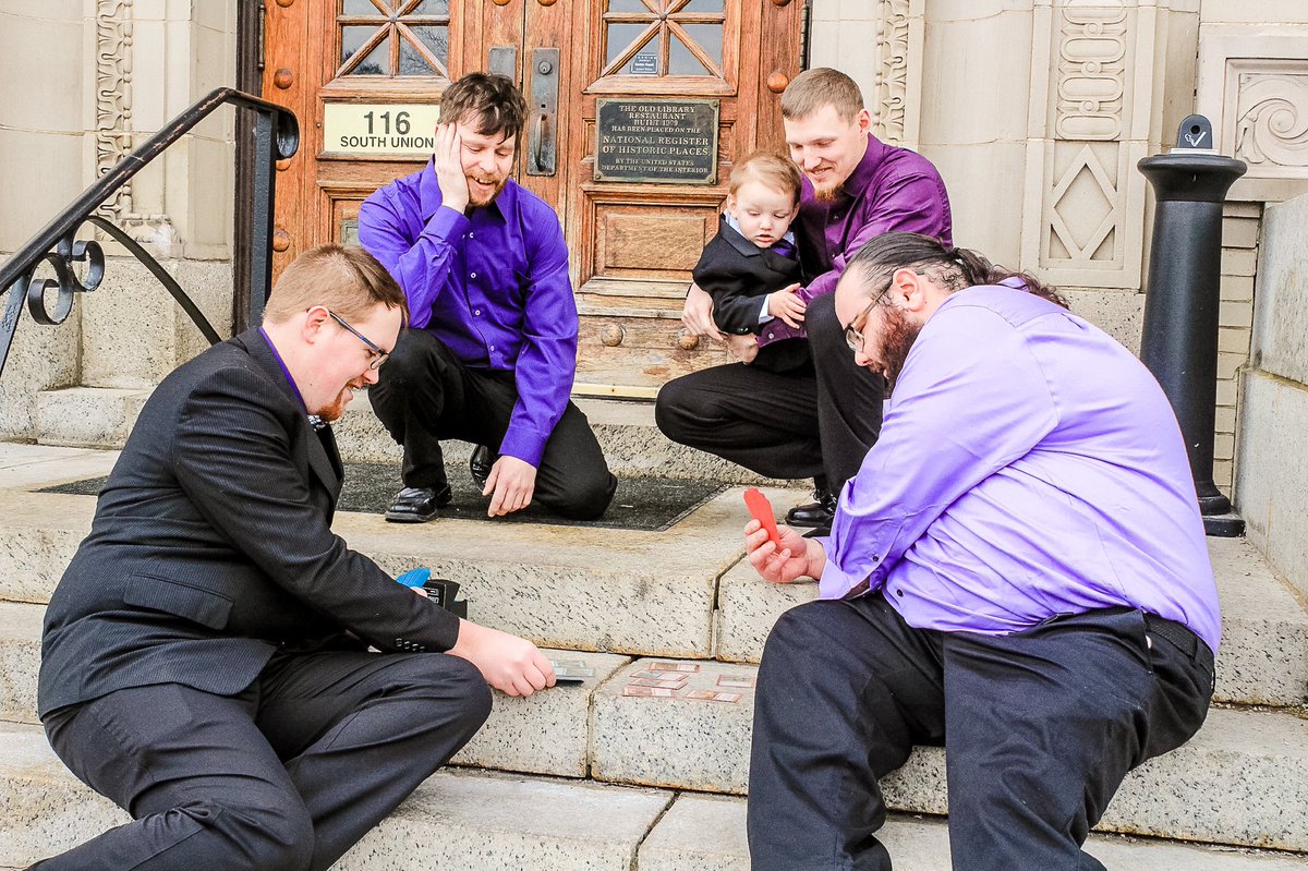 StephersAstray's tweet photo. Marrying a nerd means playing MTG on the steps of the venue. #mtg @wizards_magic https://t.co/Y8xVUOUWwz