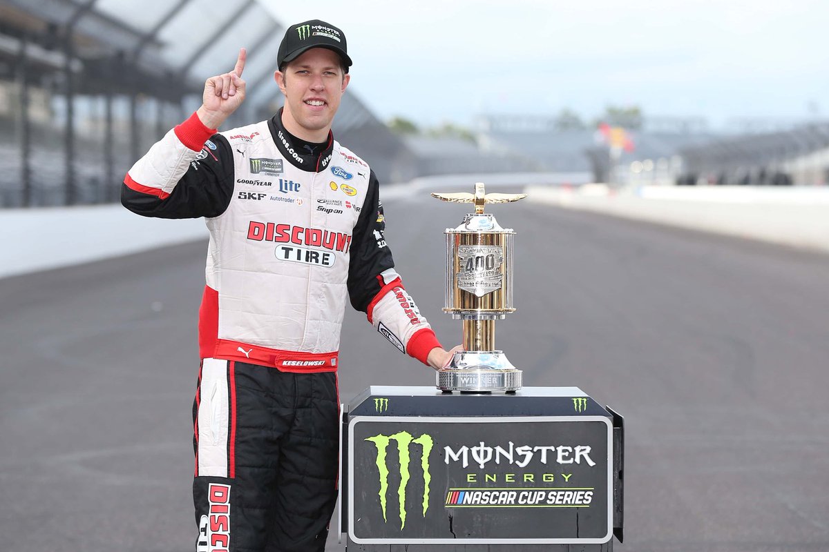 Picked up 2 wins this weekend at Sonoma &amp; Indianapolis. It was our 1st win on the wine country road course in <a href="/MikeThe_Legend/">Mike Councill</a> NASCAR Cup Series. And our 2nd ever <a href="/NASCARHeat/">NASCAR Heat</a> win at Indianapolis was in the Sunoco Cup Series in our 5th start, first win in the #2 car as well