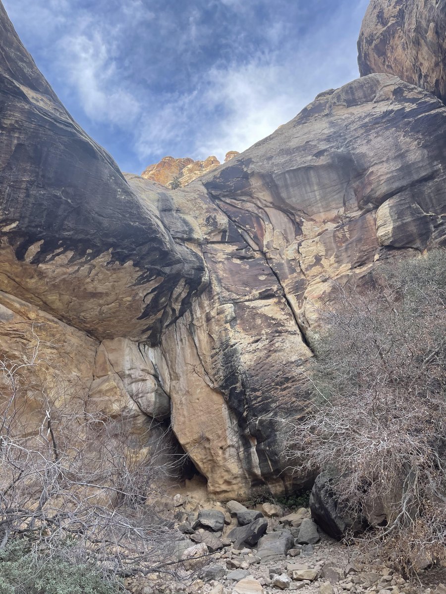 The ATΩ brothers went out to spend the sunny day hiking at Red Rock yesterday. A great experience that brought all of us a bit closer.