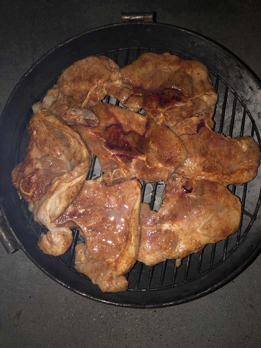 DistillerLandry's tweet photo. The NBA All-Star game is on, the meat is on the pit, and I’m a happy man. #Moonshiners #DiscoveryChannel #MasterDistiller #MagillaEntertainment #bayoushiners #ShakingThingsUp https://t.co/alUlEzS4yI