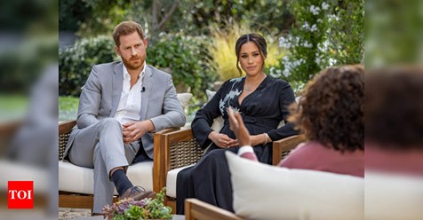timesofindia's tweet photo. Tackling racism, suicidal thoughts, Meghan Markle says was naive before marrying into British royal family: Top quotes 

#MeghanMarkle
#RoyalFamily

https://t.co/RtnraDY4fr via @TOIWorld https://t.co/ruVfxHCqvU