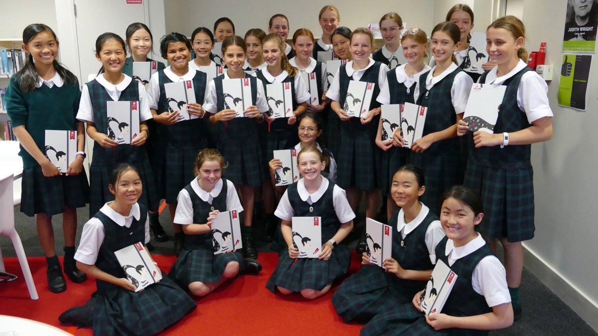 plcsydney's tweet image. Year 7 were the first to receive their PLC Sydney reading journal today!🎉 A wonderful new tradition of welcoming our students to a community of readers📓

#plcsydney #libraryinitiative #welovelibraries