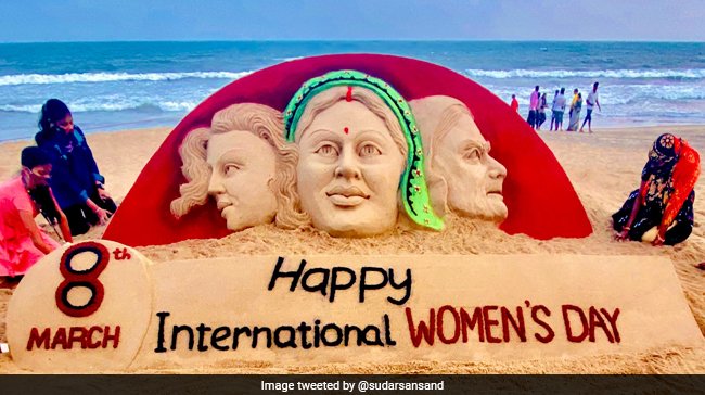 jpsoo7's tweet photo. #internationalwomensday 
W- Wonderful Wife
O- Outstanding Friend
M- Marvelous Daughter
A- Adorable Sister
N- Nuturing Mother
Happy Women's Day to all.💞 https://t.co/W4IJSEuJhn