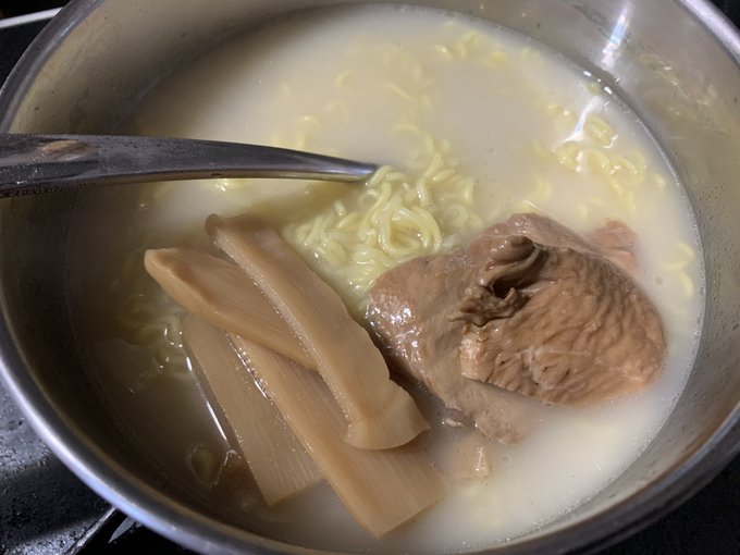 映えない!!!!! けどウマイ!!!!!!!!! 