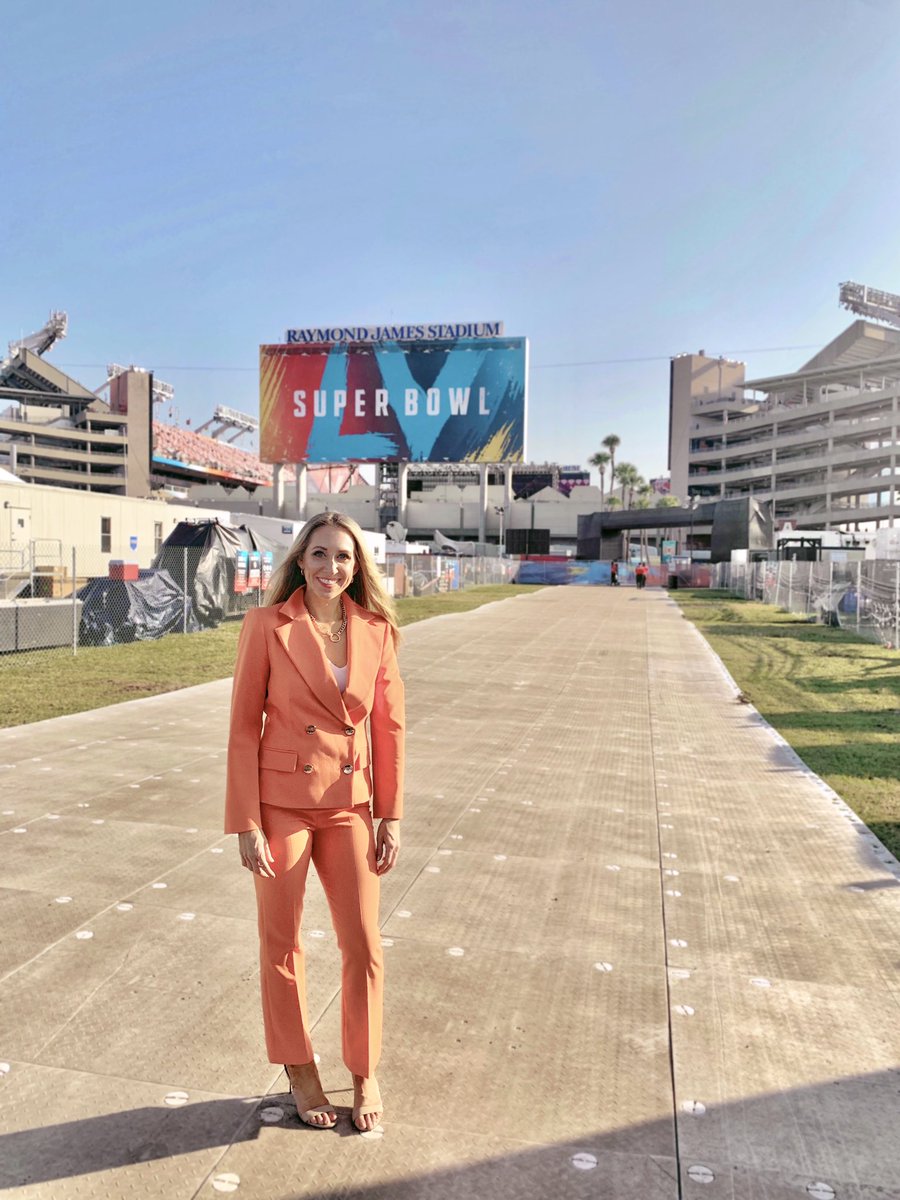 Has it really been one month already? 

#SuperBowlLV
#TakeYourSisToWorkDay