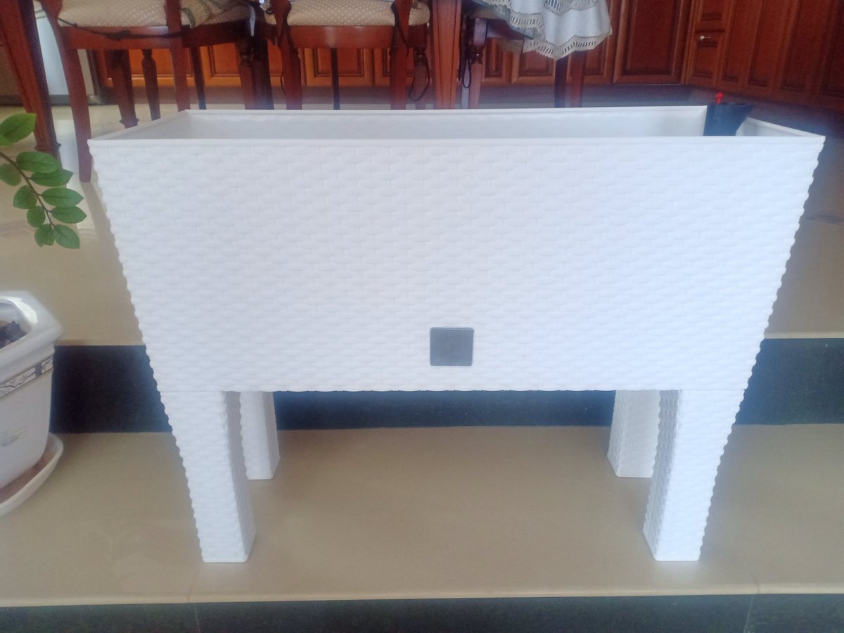 Вот такие прекрасные горшки для цветов.