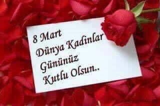 Kadın bir çiçektir. 
Ona sert davranırsan solar,dökülür geriye dikenleri kalır...
Karşında bir çiçek mi yoksa bir diken mi görmek istiyorsun,bu sana kalmış....