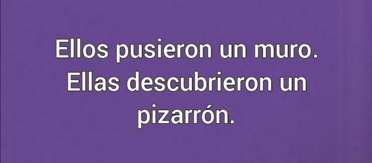 Me compartieron estas palabras... Como al entrar a un salón... Al Zócalo.
