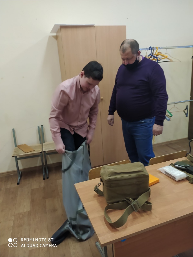 narova68's tweet photo. 25.02.2021 года в канун международного дня ГО провел открытый урок в 6 "Б" классе https://t.co/AJXenM8TUV