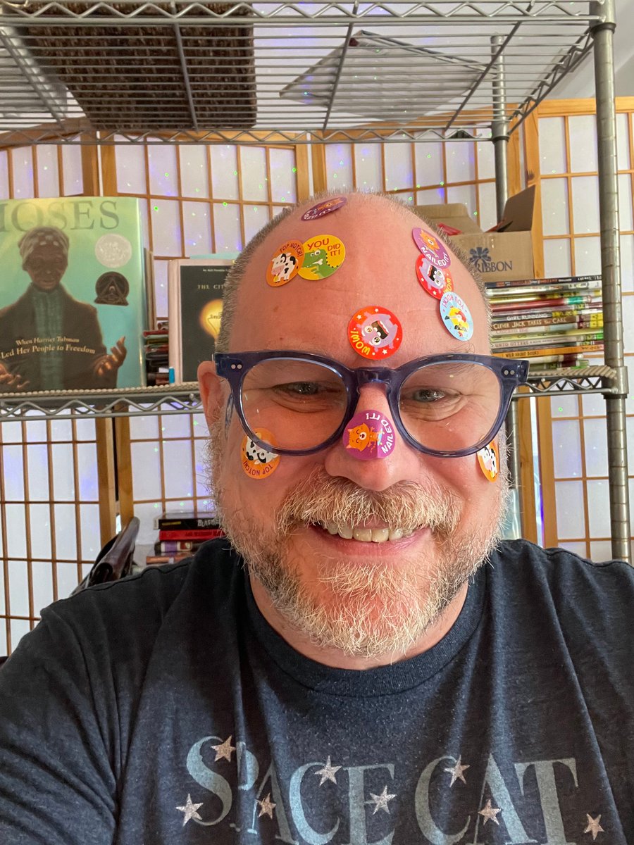027guybrarian's tweet photo. Sticker Face! Using Stickers for student engagement. https://t.co/1jiba3SUDy https://t.co/NoUxgUamLS