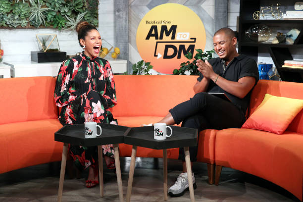 MFanfactor's tweet photo. 🐞#YourMerleDandridgeFanFix 💓🇯🇵🇰🇷😊#MerleDanrdigeFanFactor ��️ #TeamOurGirlMerleDandridge💜🤗 #MerleDandridge 💜 #AfrasianBeauty #BrownBeauty 👏 #internationalwomensday2021 #WomensHistoryMonth #IWD2021 #womanday #MerleMonday on Buzzfeeds AM to DM https://t.co/jG0yP4Hdtk