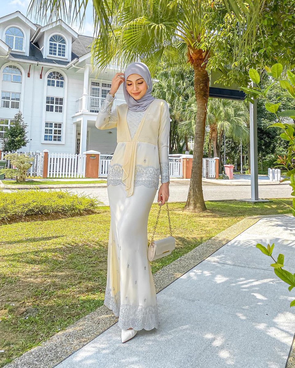 byfaatinn's tweet photo. 🔥RAYA COLLECTION 2021🔥

Ada yang dah start mencari baju raya?👀 Jom follow this thread.

Now kita ada harga early bird price tau. Dapat DISCOUNT RM30 and FREE GIFT worth RM200✨🙈

https://t.co/0WZiTLv1j4 https://t.co/HGGFi0rH9q