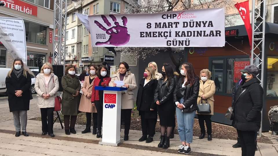 Emeğin hakkını ve eşit günlerin mücadelesini veren tüm kızkardeşlerim, Hepimizin Dünya Emekçi Kadınlar Günü Kutlu Olsun...