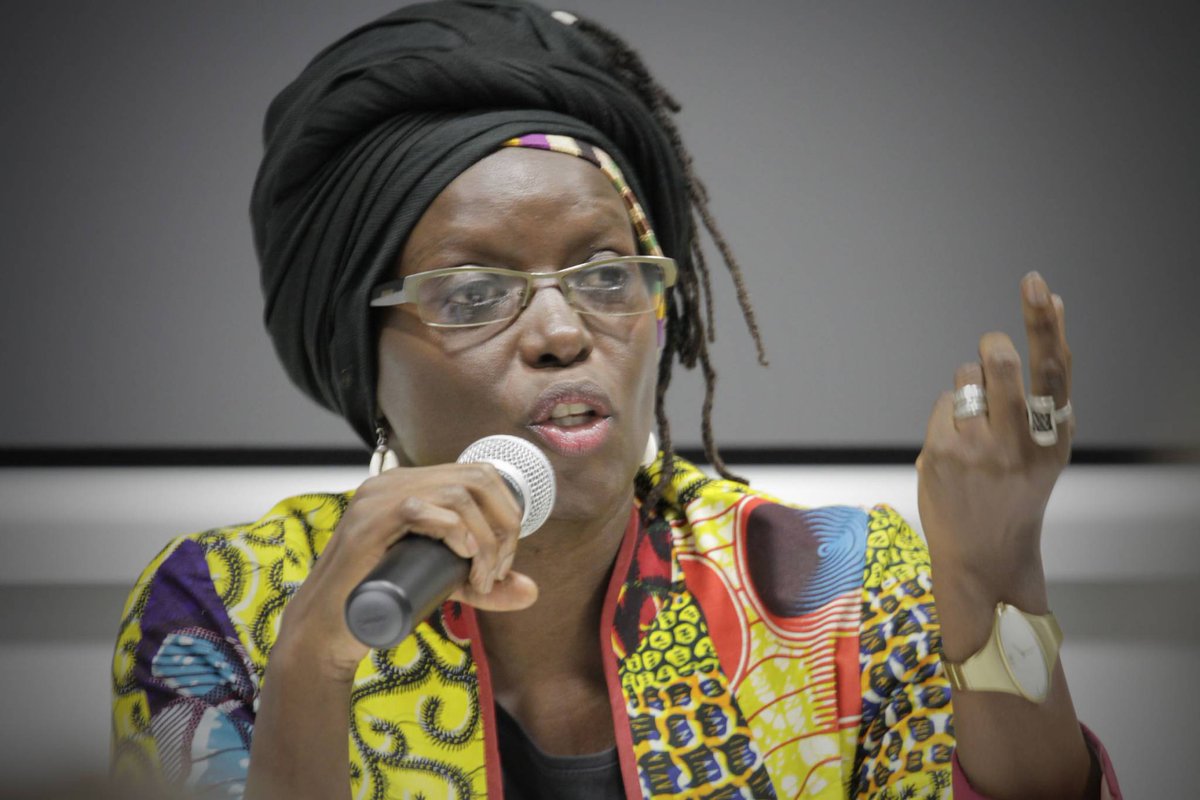 Fburondwa's tweet image. #InternationalWomensDay A consistent voice to promoting the feminine. 
#IWDwithShowmax
#JoinThatShowmaxLife