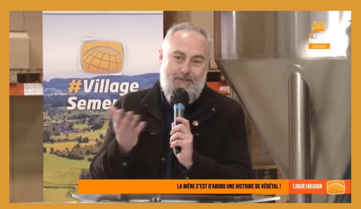 semaeEst's tweet photo. La récolte du champ de production de #Semences de Bastien est confiée à @GillesLachambre #Eurosem
"Grâce à toute la technologie des stations de semences comme le trieur optique, les semences d'orge sont triées à 997 pour mille"
↪ " de l'orge pure pour une bière de qualité" https://t.co/YmlzWb8Hfk