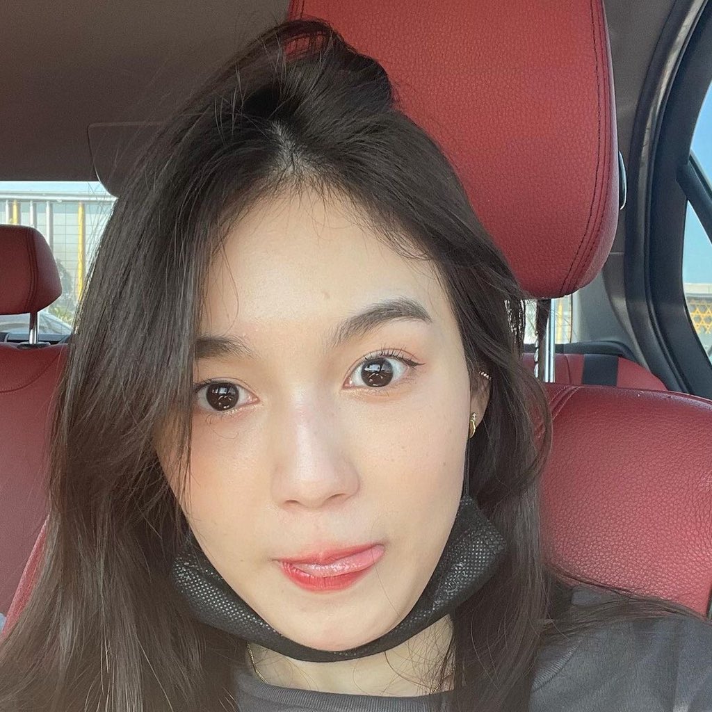 🐰 𝒊𝒈 : #loverrukk🧣.˖⋆

:p