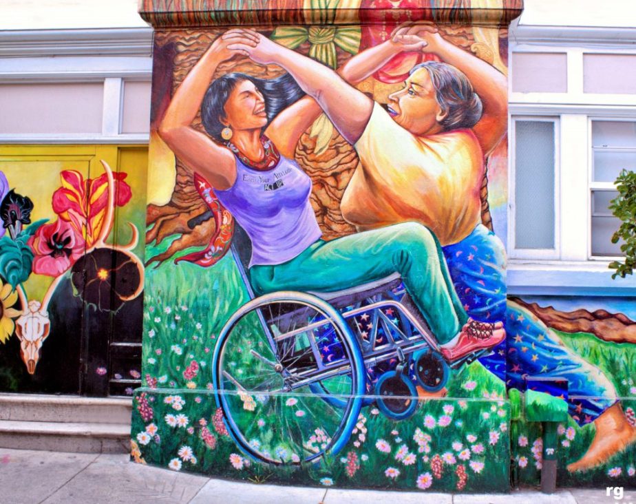 L' #8Marzo noi donne rinnoviamo l'impegno a batterci affinchè ciascuna di noi sia davvero libera e realizzata. 

Voi uomini riflettete se ogni giorno fate tutto quanto necessario, in ogni contesto, per consentire a noi donne di avere le vostre stesse opportunità.