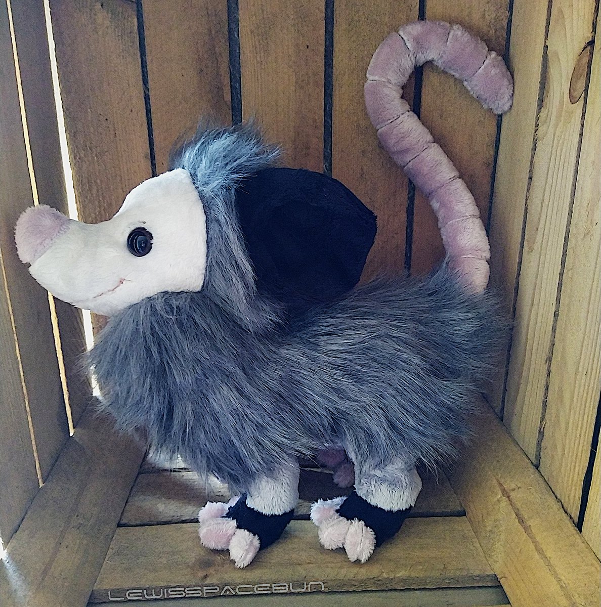 VileHound_'s tweet image. Possum plush!!? This little fella is made with the softest faux fur and minky fabric - he is super soft and cuddly! He is a sort of prototype to test the pattern I made and I'm pretty happy with how he turned out :3 You can expect more cuddly friends (possibly for sale?) soon!