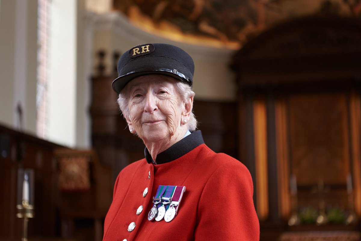 RHChelsea's tweet photo. We begin our celebration of International Women’s Day by sharing the stories of Pamela and Charmaine – two Chelsea Pensioners who challenged stereotypes in the Army and beyond. Read more about their incredible lives here: https://t.co/UtFHDhr2Uz https://t.co/5G42SSJBaJ