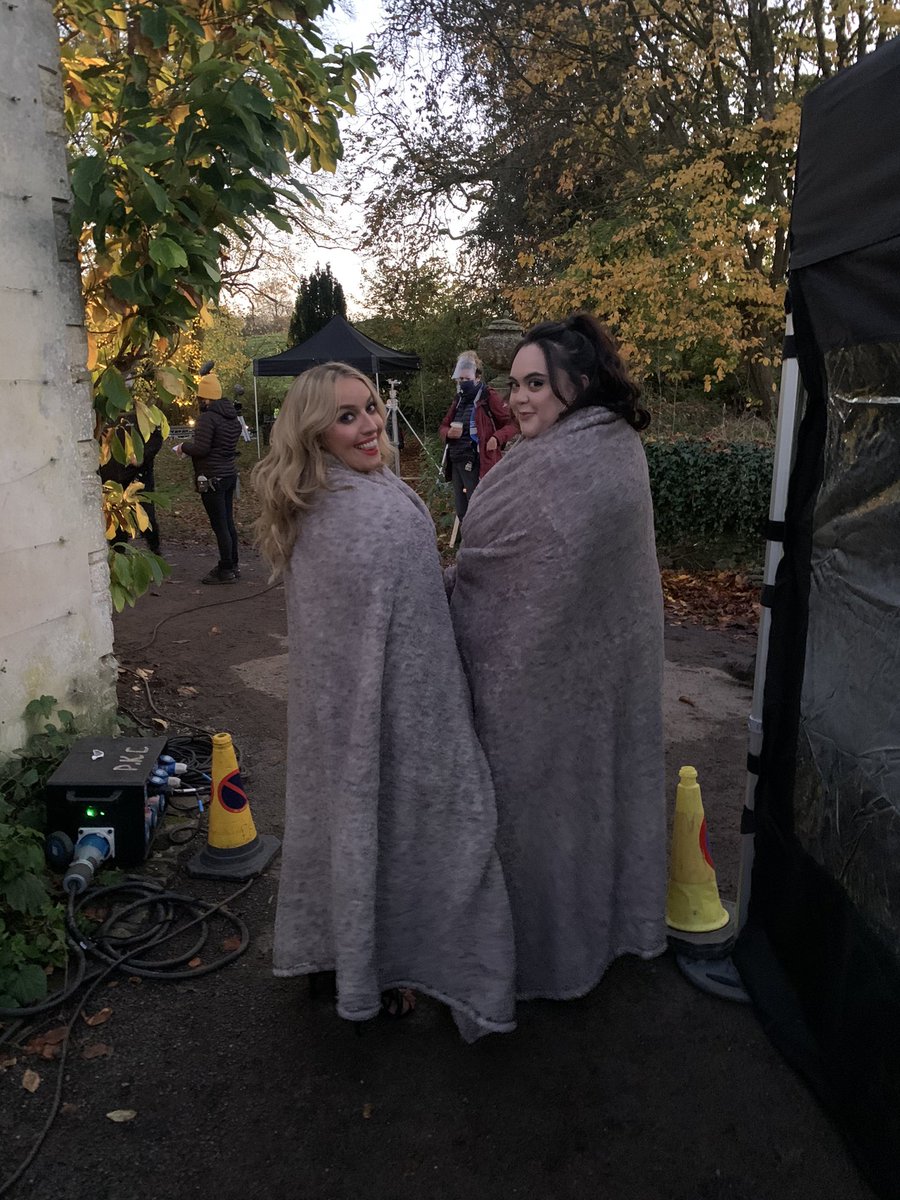 Well done to the fabulous #joymcavoy and @sharonrooney on last night’s episode of #mcdonaldanddodds ⭐️⭐️⭐️⭐️⭐️

@DoddsMcdonald @mammothscreen @itv #womenintelevision #setlfie #InternationalWomensDay