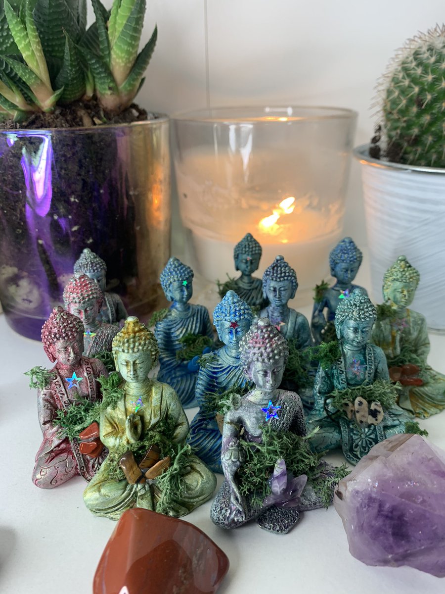Divinecurriosi1's tweet photo. These are our mini crystal Buddha’s with many crystals to choose from which one would you choose! All prices in store include p&p
https://t.co/nSfR9zLWHK
#Buddhas #EarlyBiz #shopsmall #shopindie #giftfinder #namasteday #Buddhadecor https://t.co/fSx47vGm2q