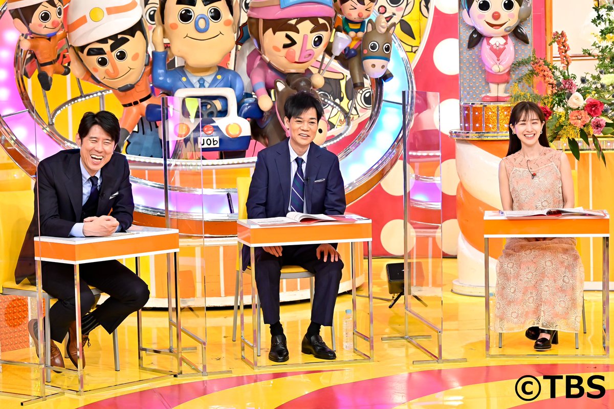 田中みな実の私服 ジョブチューン 卒業の時の衣装です ピンクレースのワンピースにシアーなキャミワンピを重ねたコーデです 芸能人の私服 衣装まとめ Woomy 田中みな実の私服 ジョブチューン 卒業の時の衣装です ピンクレースのワンピースにシアーなキャミワンピを重ねたコーデです 芸能人の私服 衣装まとめ Woomy