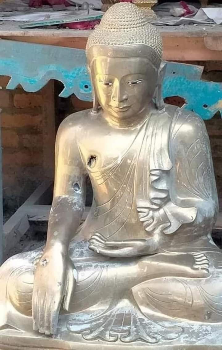 In Thamine (Yangon),terrorists threw tear-gas into the monastery and monks suffered from it. Also in Bagan, they even shoot the Buddha statue. Terrorists destroying Religion. Stop Inhuman Acts.
STOP SIEGE 
#WhatsHappeningInMyanmar 
#Mar8Coup #MilkTeaAlliance