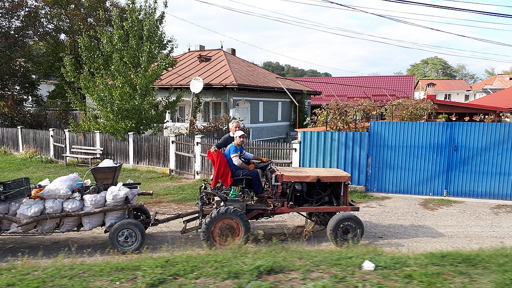 #FoodSovereignty, #Romania & the Rising #FarRight: new paper by @anna_hajdu and Natalia Mamonova @TheErpi @ecoruralis @ECVC1 arc2020.eu/food-sovereign… #obstacles #opportunities #seeds #smallholders #farmers #PeasantFarming #HandsOnTheLand