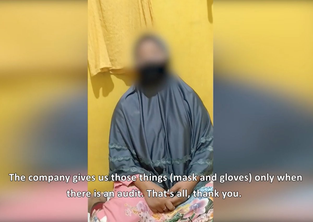 electrowatch's tweet photo. “The company gives us mask and gloves only when there is an audit.” Testimony of a young Indonesian female factory worker. On #InternationalWomensDay, a reminder that the right for safe, decent &amp; healthy work is the basic right for all working women &amp; men! https://t.co/l2HTbtDpRN https://t.co/NGwAnb7fM0