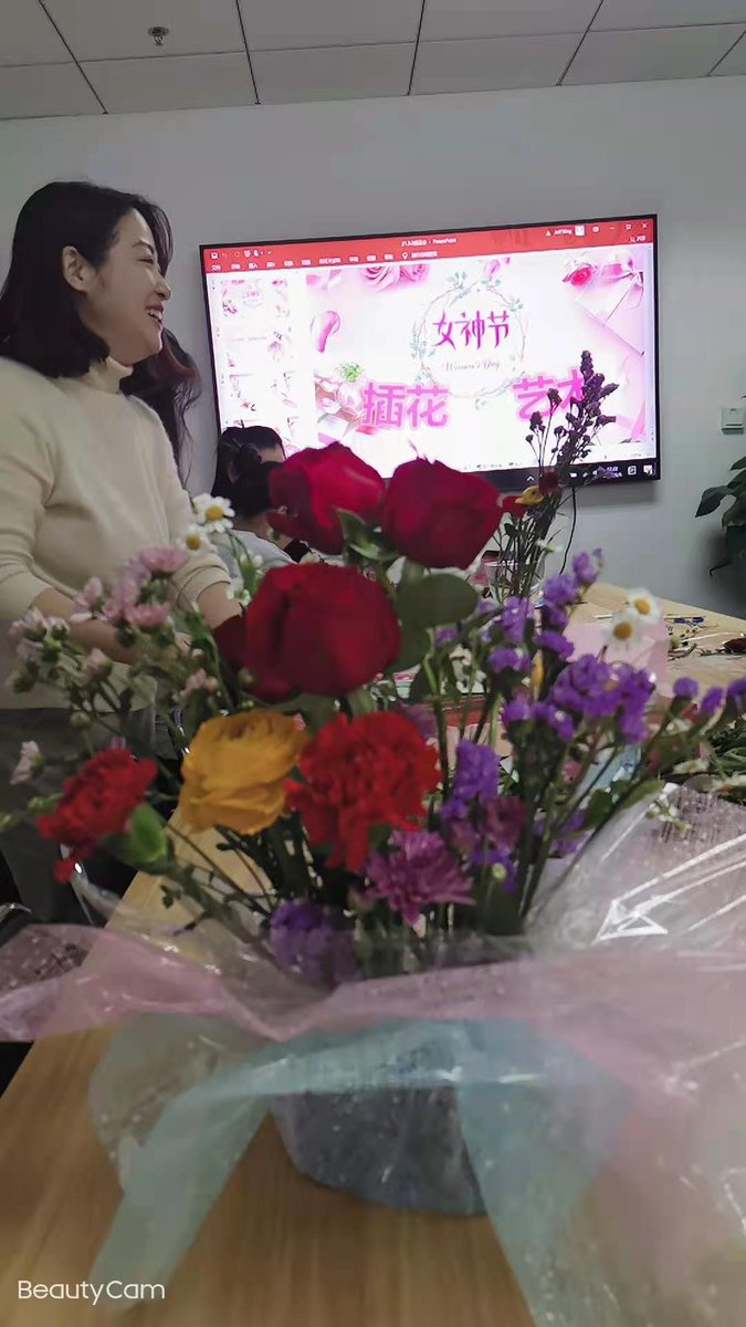 BCAMGroup's tweet photo. Women's Day on March 8th is called the Goddess Day in China. Because in China, women sound like working women who are older, do housework, and listen to their husbands in everything. Nowadays, they are called goddesses to represent women’s youth and beauty. #WomensDay https://t.co/o1ooU3yrEu