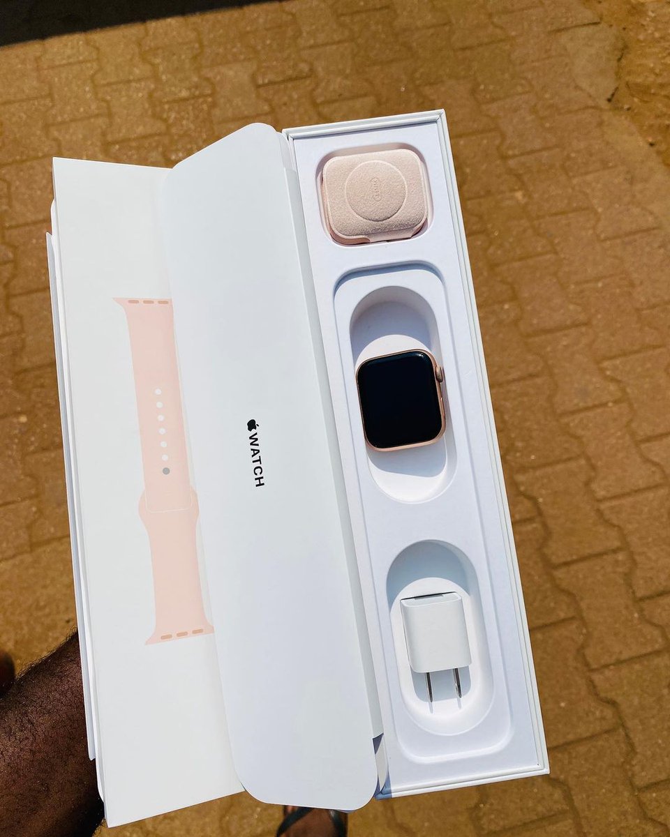 ug_arena's tweet photo. Apple watch updates

And don't forget 😉😉😉
We have sale bonaza going on
#internationalwomensday2021
-------
🤩iCloud setup
🤩Delivery available
🤩Software upgrade
🤩Tradeins accepted
🤩Repair services made in house
-------
Call 0703326970 | to order now https://t.co/WnBISCLNLI