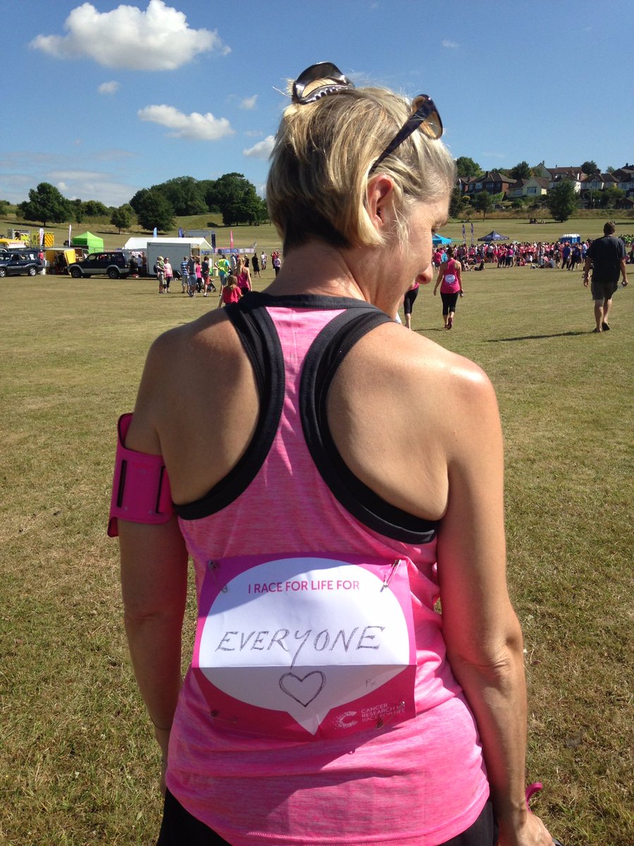 louis4smith's tweet photo. #InternationalWomensDay 2019 mum ran the @raceforlife raising lots of money for @CancerResearchU https://t.co/Hi1tOpvLL0
