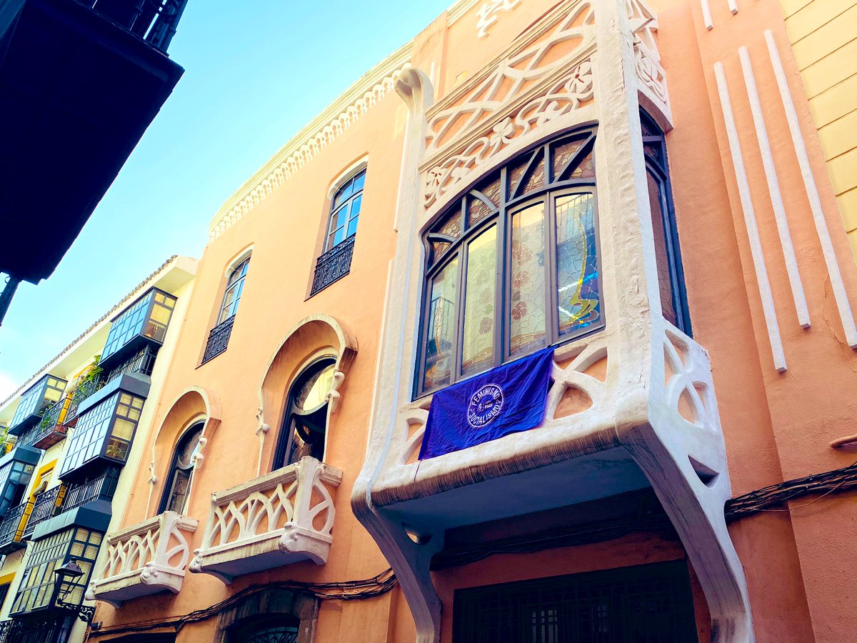 Siempre hemos hecho nuestra la agenda feminista💜 y hoy más que nunca vamos a seguir estando ahí desde <a href="/PSOEJAEN/">PSOE Jaén</a> 

Del <a href="/PSOE/">PSOE</a> han salido todas las leyes de igualdad de este país👉Avanzando en derechos y libertades🙋🏻‍♀️

#8M2021 

📃Lee nuestro manifiesto #8M:
bit.ly/3bsiIwm