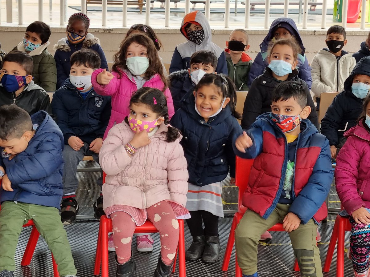 Celebrem el 8M amb la pallassa de <a href="/psfcwb/">PallassosSenseFronteres</a> <a href="/consorciedubcn/">Consorci d'Educació</a> <a href="/Bcn_SantMarti/">Districte de Sant Martí</a>