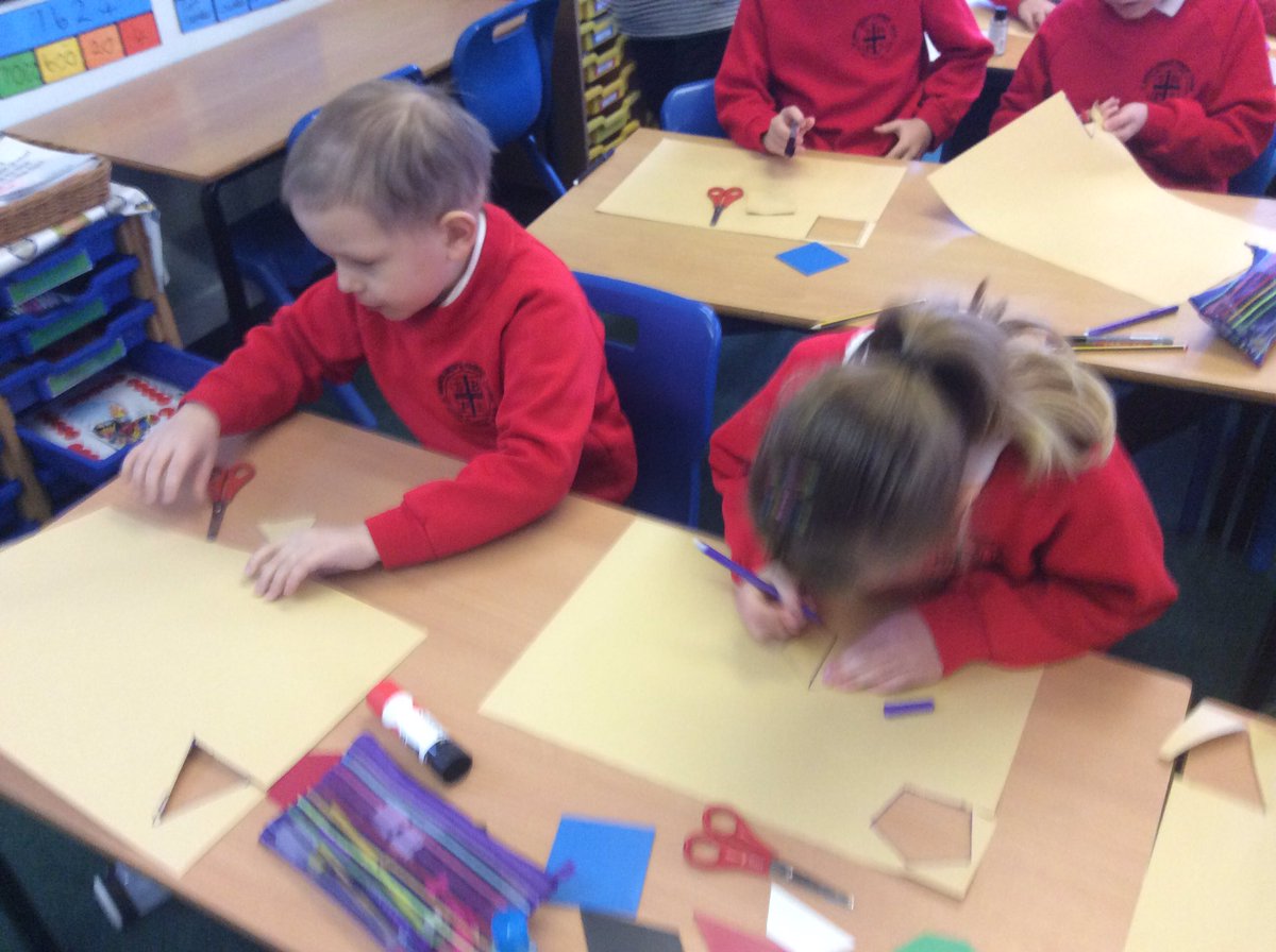 MrsDavisonstba1's tweet photo. Welcome back Oak class! We are already busy investigating whether the amount of sides on a shape match the amount of lines of symmetry. Lots of reasoning skills being heard. Excellent conversations. I’ve so missed this! 😀 https://t.co/lasJ8keZR7