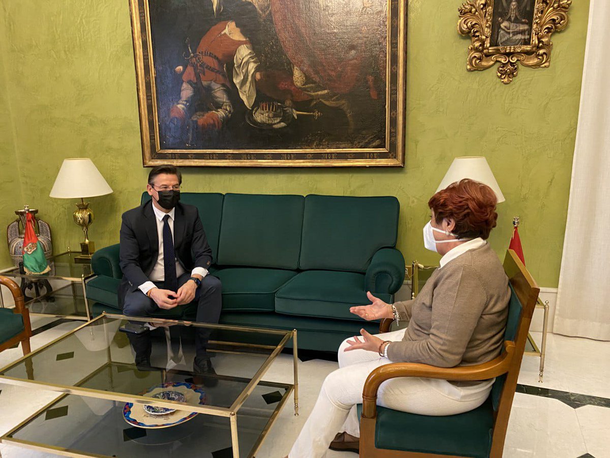 Granabip tweet media