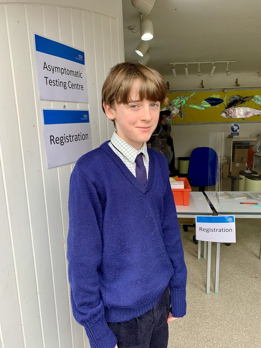 _Ludgrove's tweet photo. Eddie is the first Top Year (Year 8) back to @_Ludgrove and through the doors of the testing centre. Form an orderly queue boys... #backtoschool #testingcentre #formaqueue #year8 #firstback #boysarebackintown #prepschool https://t.co/TpkPpOuJAp