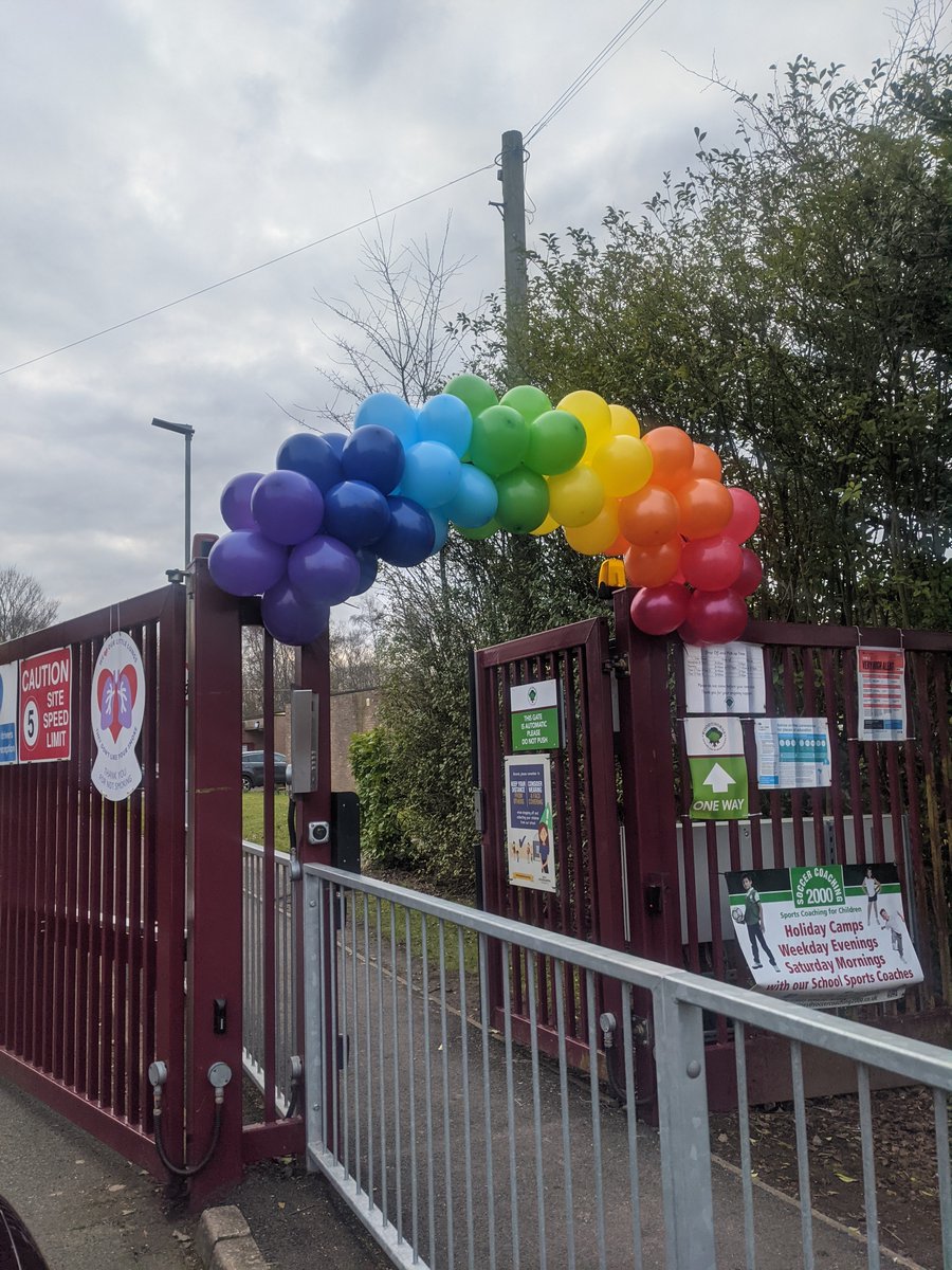 An incredible entrance for our incredible families! ❤️💙🧡💛💚💜🖤🤍 
Welcome back everyone- we hope you loved your special entrance! 😃😊😍🥰 #schoolsreopeninguk #edutwitter