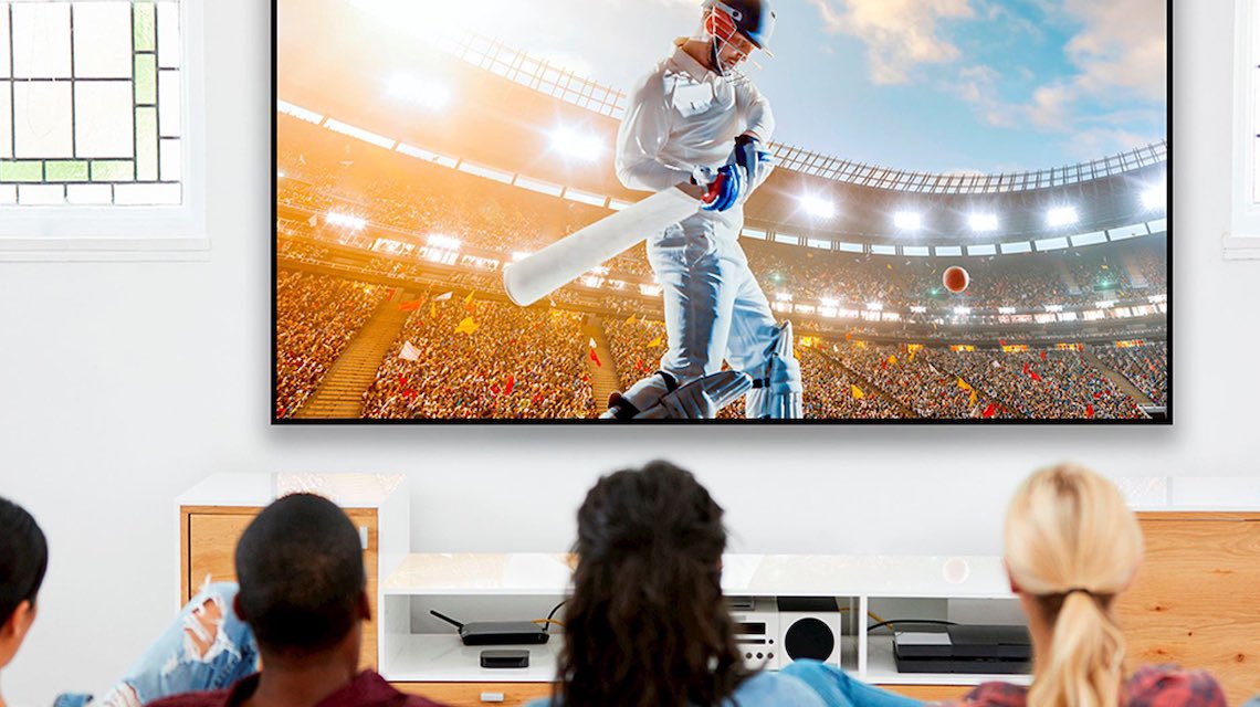 luxorcinema's tweet photo. Optoma lanza UHD35 y UHD38, dos nuevos proyectores 4K para el hogar https://t.co/GphuMbE1xJ