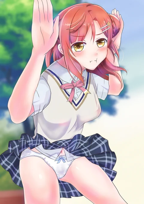 歩夢だぴょん!!おパンツver #ラブライブ! #女子高生 #制服 #JK #パンティ #上原歩夢 https://t.co/L9jfu1fWtL 