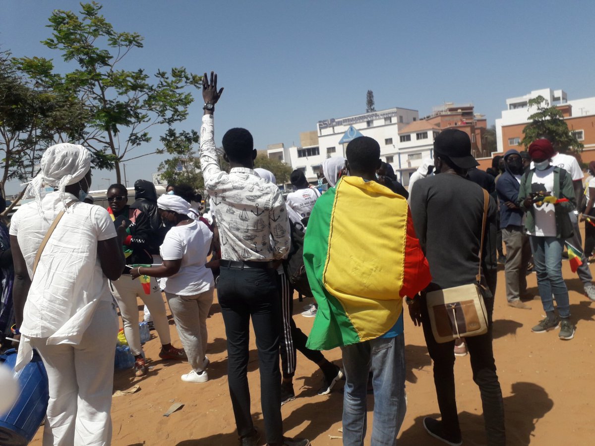 Coumbak1's tweet photo. Les femmes se mobilisent 
Sacre cœur
#FreeSenegal https://t.co/lu6ZeZZIb7